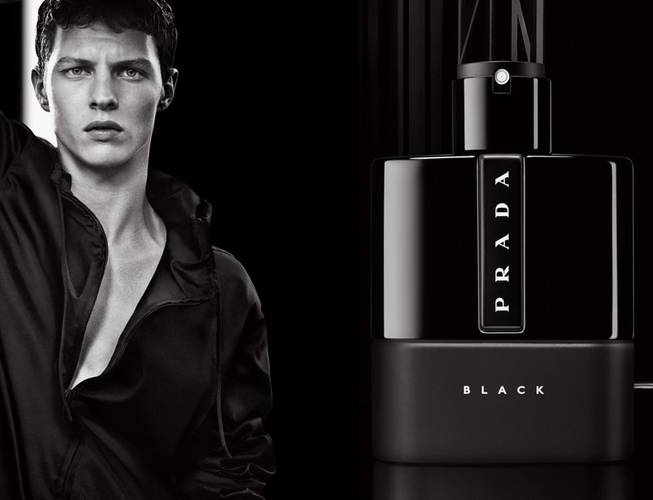 Prada Luna Rossa Black