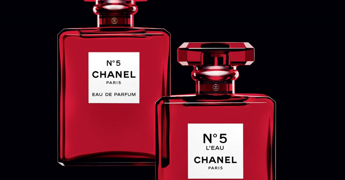 Chanel No 5 L`Eau Red Edition