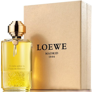 Loewe El cielo sobre la Plaza de Oriente