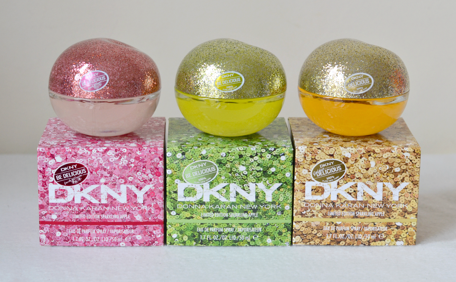 DKNY Golden Delicious Sparkling Apple