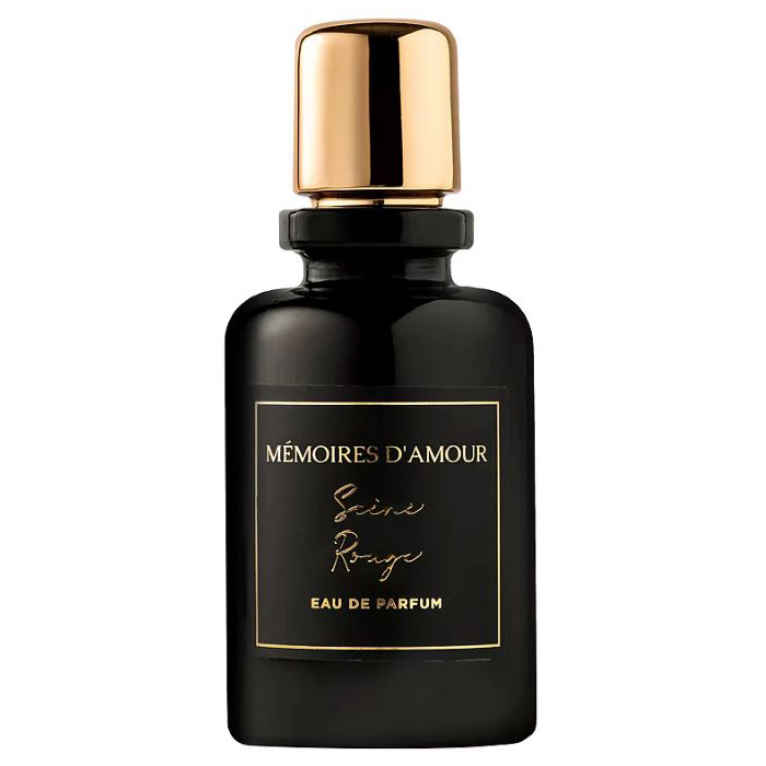 Memoires D`amour Scene Rouge