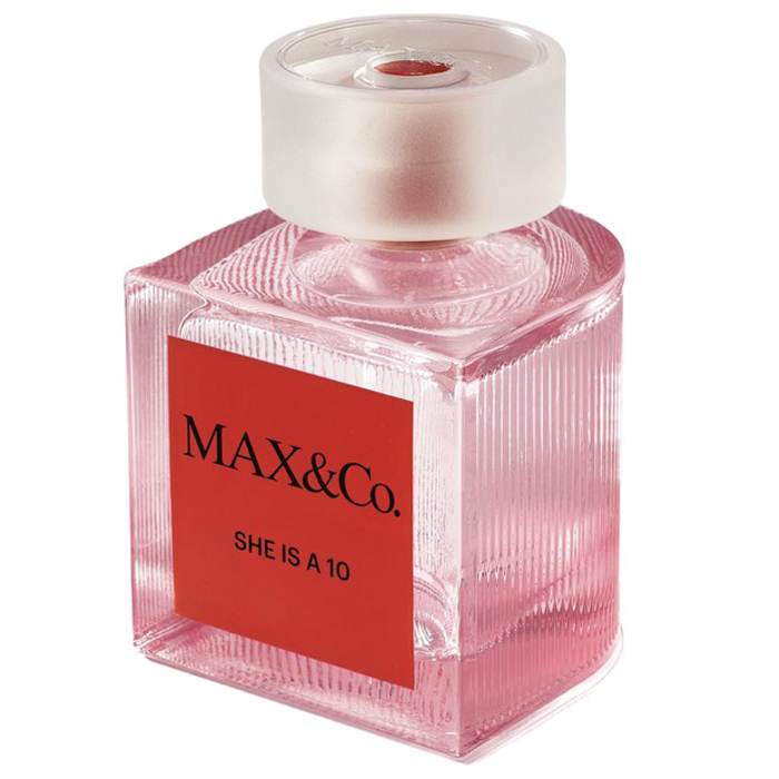 MAX&Co She Is A 10